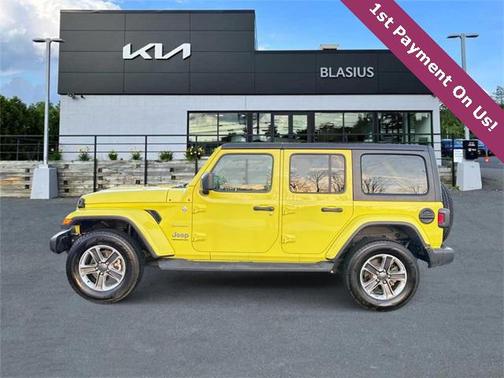 2023 Jeep Wrangler 4-Door Sahara