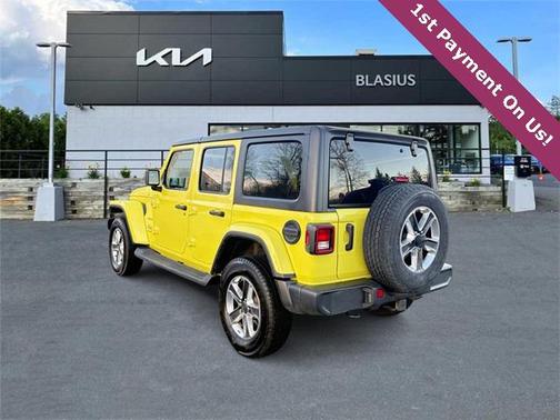 2023 Jeep Wrangler 4-Door Sahara