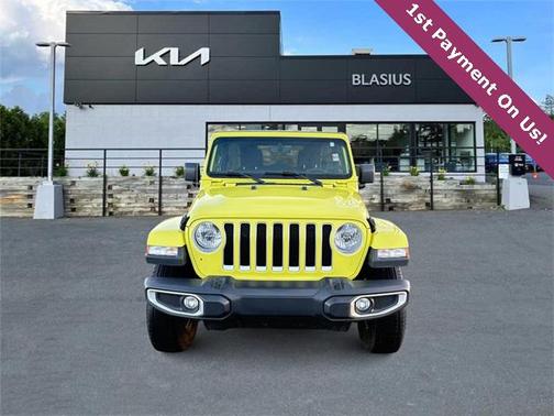 2023 Jeep Wrangler 4-Door Sahara