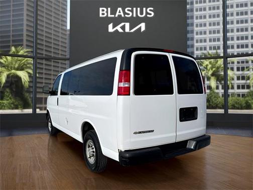 2019 Chevrolet Express 2500 LS
