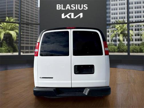 2019 Chevrolet Express 2500 LS