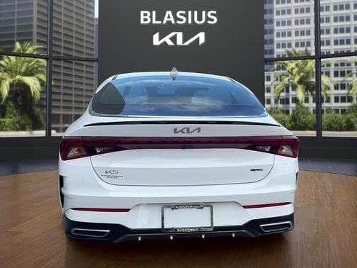 Glacial White Pearl 2024 Kia K5 GT-Line