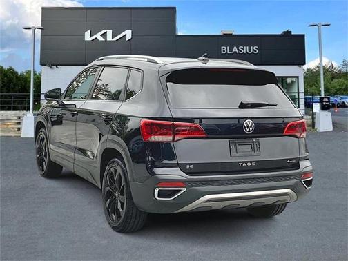 2022 Volkswagen Taos 1.5T SE