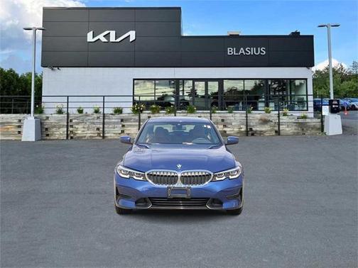 2021 BMW 330 xDrive