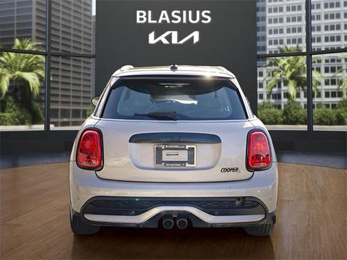 2022 MINI Hardtop Cooper S