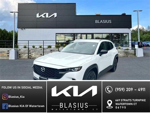 2024 Mazda CX-50 2.5 S Preferred Package