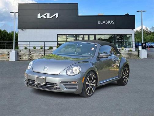2019 Volkswagen Beetle 2.0T SE