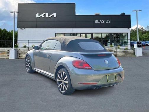 2019 Volkswagen Beetle 2.0T SE