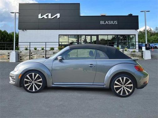 2019 Volkswagen Beetle 2.0T SE