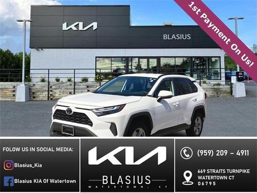 2023 Toyota RAV4 XLE