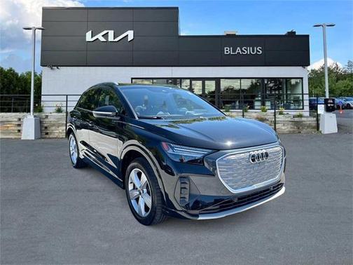 2022 Audi Q4 e-tron Prestige 50 quattro