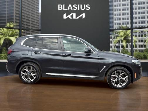 Dark Graphite Metallic 2022 BMW X3 xDrive30i