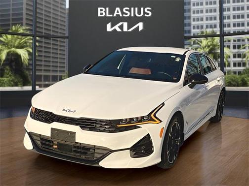 2023 Kia K5 GT-Line