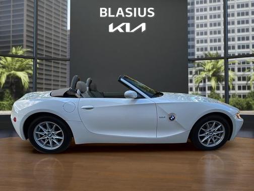 2004 BMW Z4 2.5i Roadster