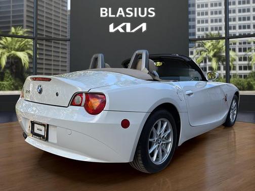 2004 BMW Z4 2.5i Roadster
