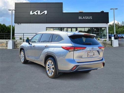 2021 Toyota Highlander Hybrid Limited