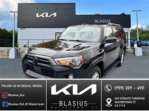 2023 Toyota 4Runner SR5