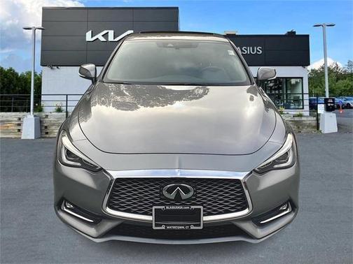2018 INFINITI Q60 3.0T LUXE
