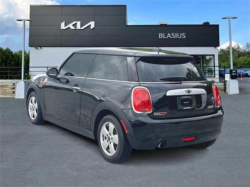 2015 MINI Hardtop Cooper