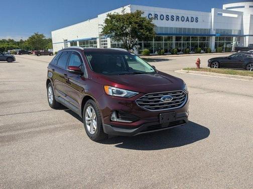 Burgundy 2019 Ford Edge SEL