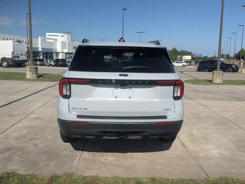 White Metallic 2026 Ford Explorer Active