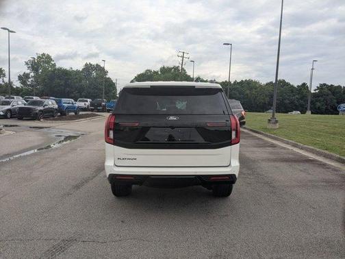 White Metallic 2026 Ford Expedition Platinum