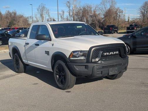 2022 RAM 1500 Classic SLT