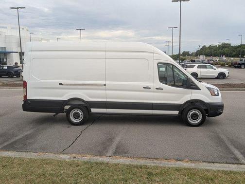 Oxford White 2026 Ford Transit-350 Base