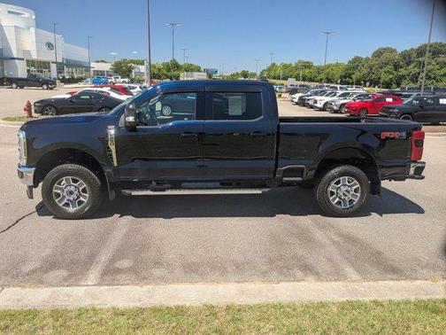 Antimatter Blue Metallic 2025 Ford F-250 Lariat