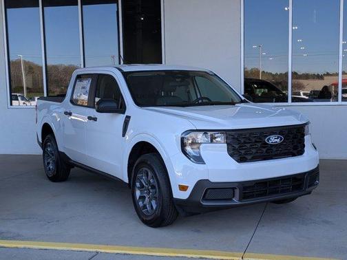 Oxford White 2026 Ford Maverick XLT
