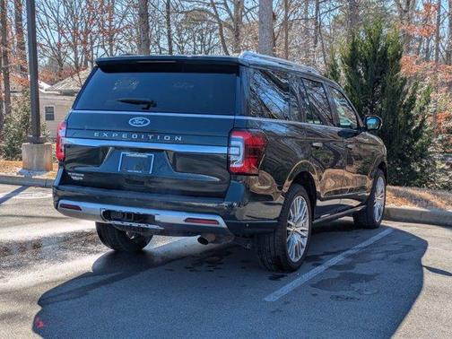 Forged Green Metallic 2022 Ford Expedition Platinum