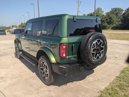 Green Metallic 2025 Ford Bronco Outer Banks