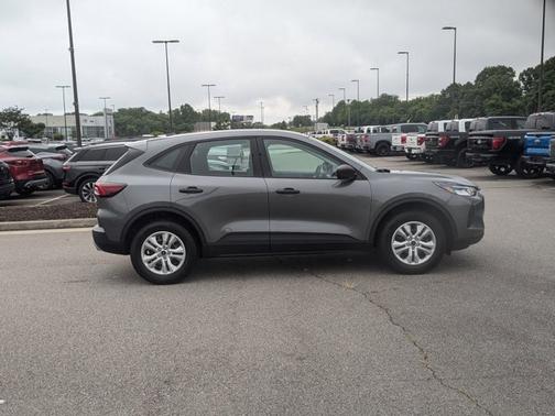 2023 Ford Escape BASE
