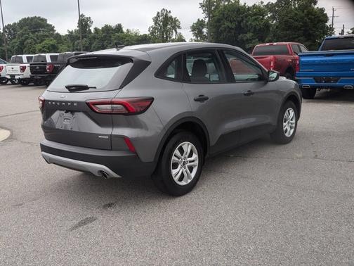 2023 Ford Escape BASE
