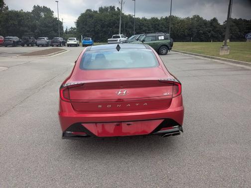2021 Hyundai SONATA SEL PLUS