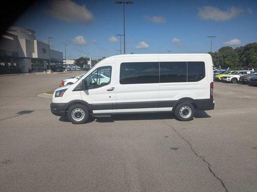 2025 Ford Transit-350 XL