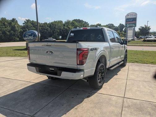 Avalanche 2026 Ford F-150 Lariat