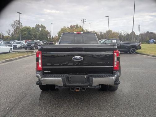 2024 Ford F-350 LARIAT SUPER DUTY