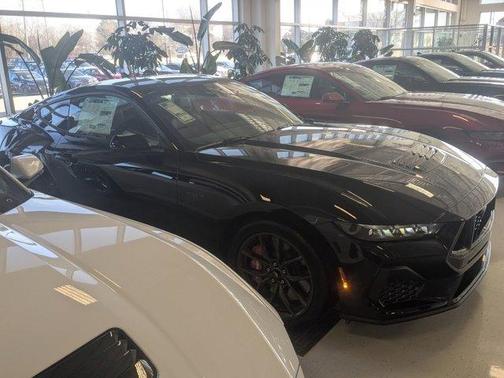 2026 Ford Mustang GT Premium