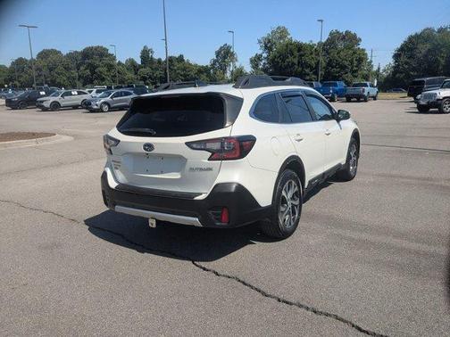 Crystal White Pearl 2020 Subaru Outback Limited
