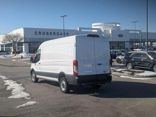 2025 Ford Transit-250 148 WB Medium Roof Cargo