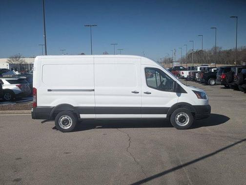 2025 Ford Transit-250 148 WB Medium Roof Cargo