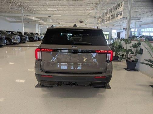 Gray 2026 Ford Explorer ST-Line