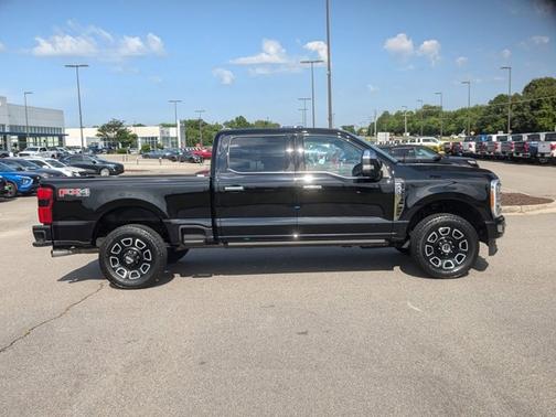 2023 Ford F-250 PLATINUM