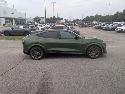 2025 Ford Mustang Mach-E GT