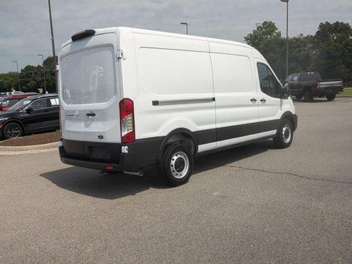 2025 Ford Transit-250 148 WB Medium Roof Cargo
