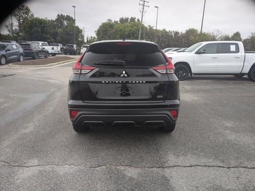2024 Mitsubishi Eclipse Cross LE