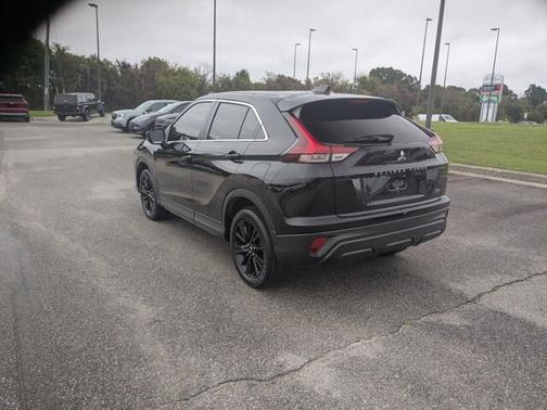 2024 Mitsubishi Eclipse Cross LE
