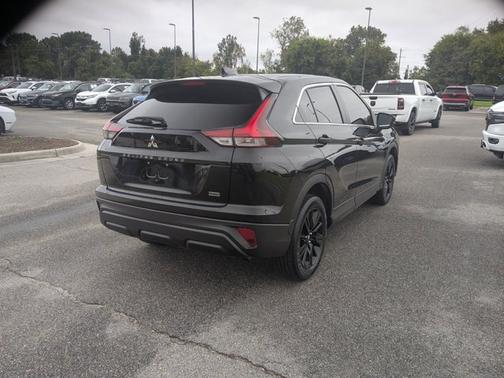 2024 Mitsubishi Eclipse Cross LE