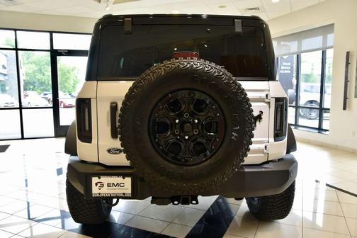 Oxford White 2024 Ford Bronco Wildtrak